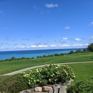 Meet your Posher, Olg